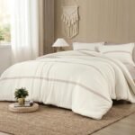 Muslin Comforter with Cotton Cover and Hidden Stitching